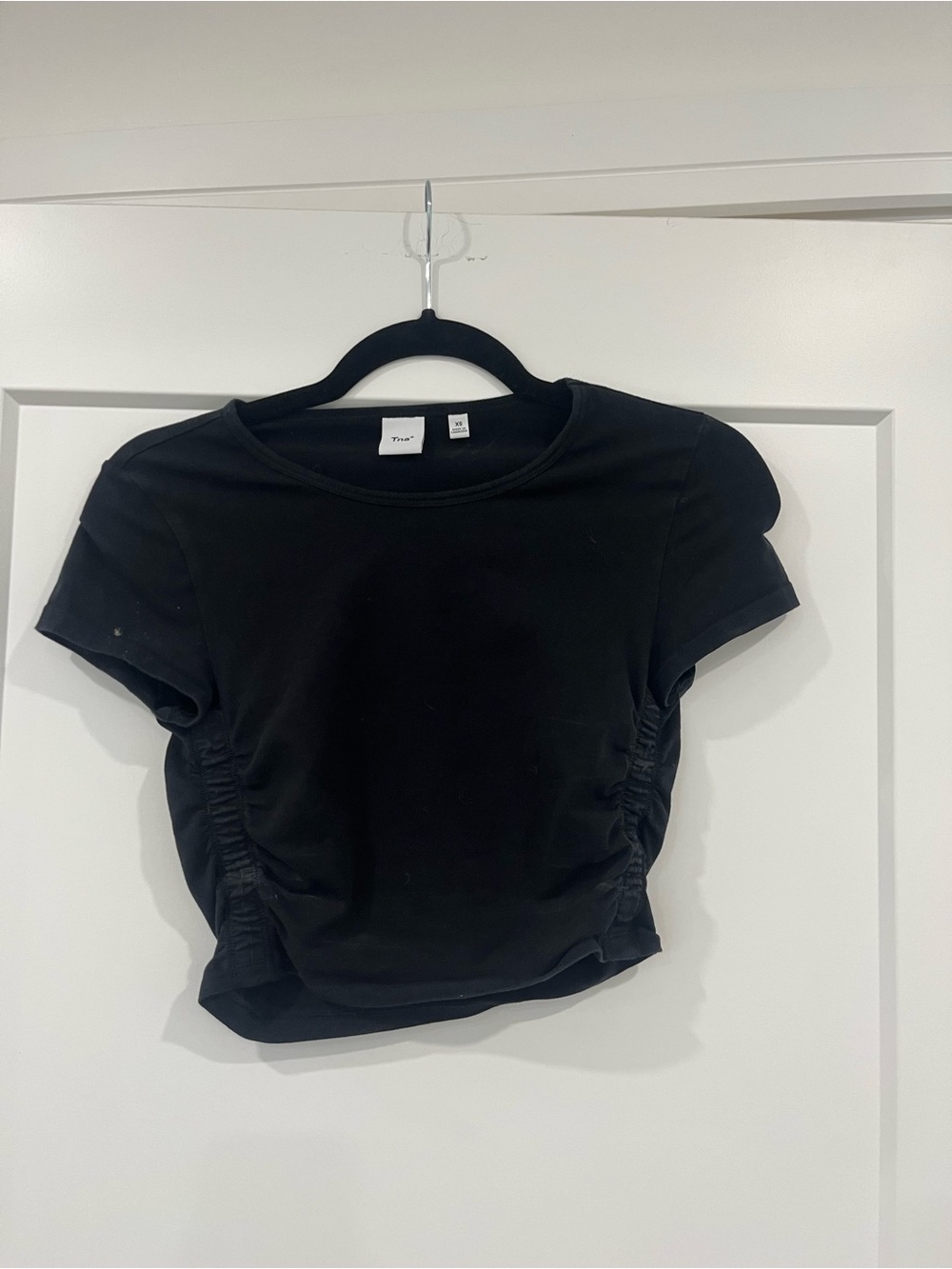 Basic Black Ruched Side Crop Tee